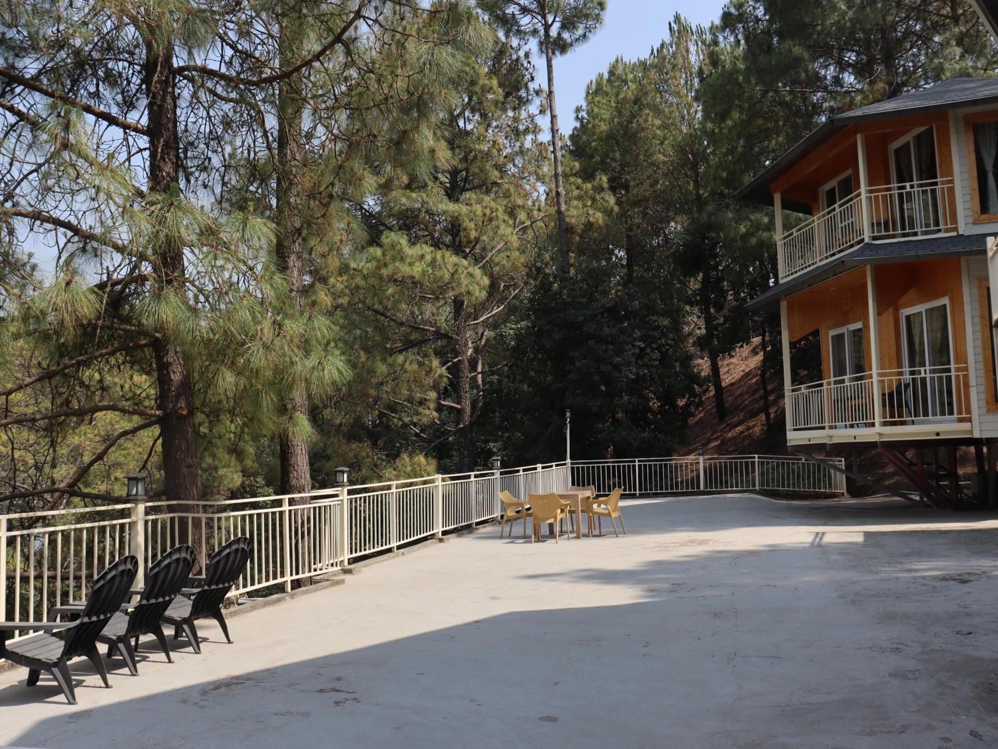 The Woods Retreat Ξενοδοχείο Lansdowne Εξωτερικό φωτογραφία